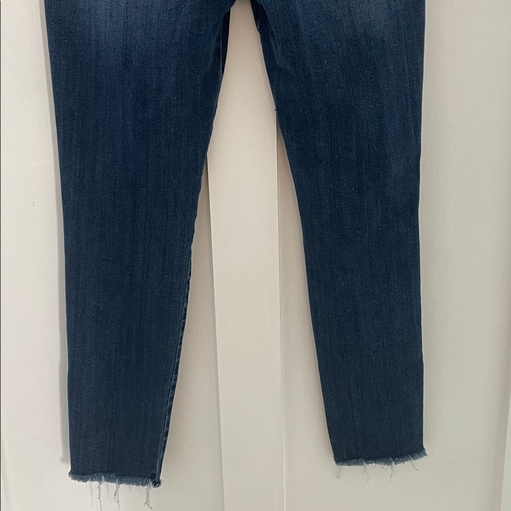 DRIFTWOOD Jackie Rose Floral Embroidered Distressed Mid-Rise Skinny Jean Size 30 - Picture 8 of 12